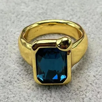 Горещи продажби в Европа и Америка 2023 Ново Популярно Модно Творческа Елегантен пръстен с тъмно синьо скъпоценния камък, подарък за жени